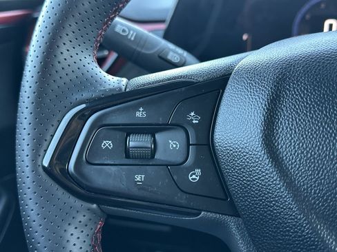 Used 2024 Chevrolet TrailBlazer RS w/ Driver Confidence Package image 16