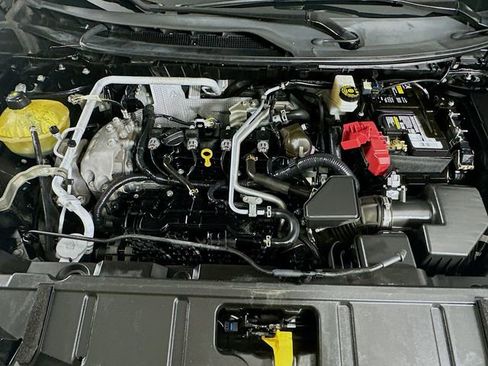 Used 2021 Nissan Rogue SV w/ Premium Package image 30