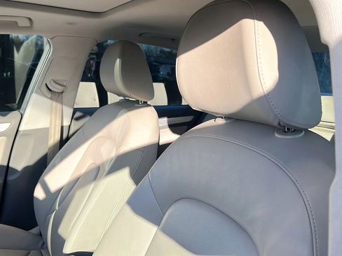 Used 2010 Audi A4 2.0T Premium Plus image 40