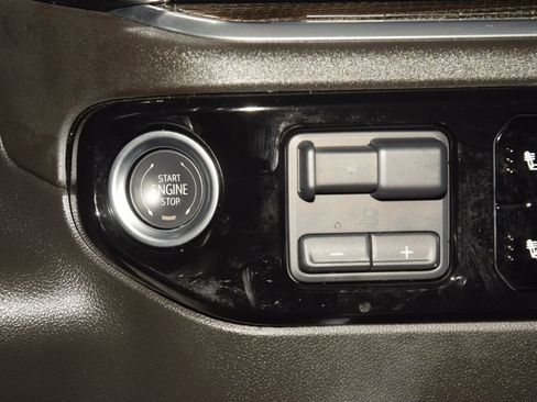 Used 2025 Chevrolet Silverado 1500 RST w/ Protection Package AWD/4WD image 36