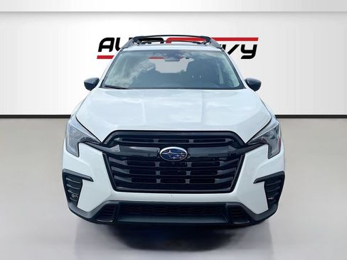 Used 2025 Subaru Ascent Bronze Edition AWD/4WD image 2