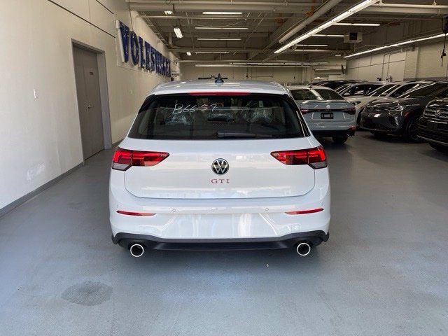 New 2026 Volkswagen GTI SE FWD image 3