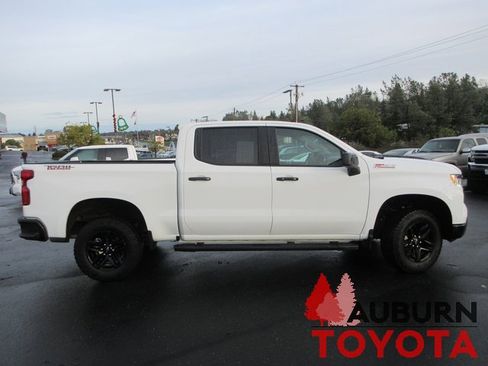 Used 2024 Chevrolet Silverado 1500 LT Trail Boss w/ Protection Package image 3