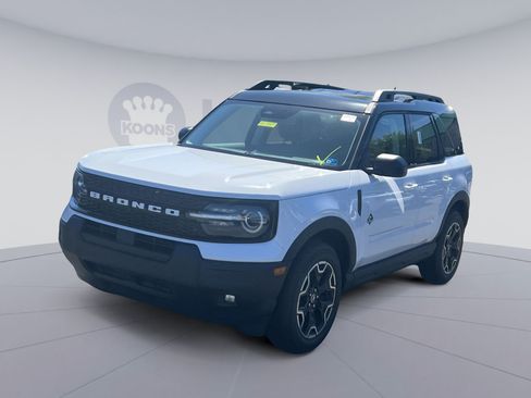 New 2025 Ford Bronco Sport Outer Banks AWD/4WD image 5