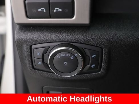 Used 2020 Ford F150 Platinum w/ Equipment Group 701A Luxury AWD/4WD image 21
