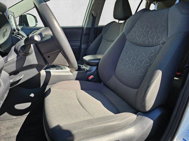 Used 2022 Toyota RAV4 XLE w/ XLE Grade Weather Package AWD/4WD image 23