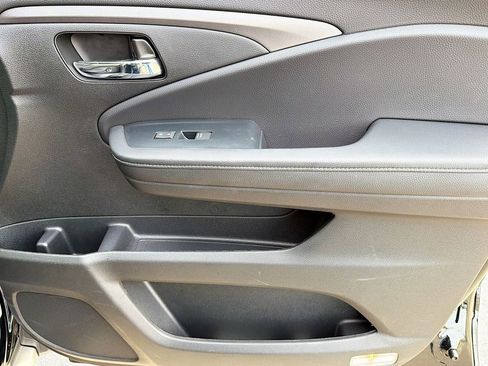 Used 2023 Honda Ridgeline RTL-E image 29