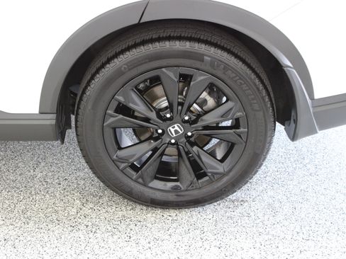 Used 2025 Honda CR-V Sport Touring image 10