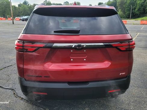 Used 2023 Chevrolet Traverse RS AWD/4WD image 10