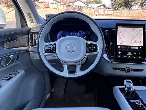 New 2026 Volvo XC90 B6 Ultra w/ Protection Package image 15