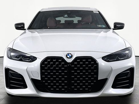 Used 2023 BMW 430i Gran Coupe xDrive w/ M Sport Package AWD/4WD image 2