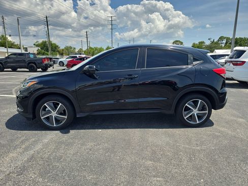 Certified 2022 Honda HR-V EX image 5