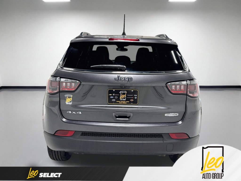 Used 2023 Jeep Compass Latitude AWD/4WD image 9