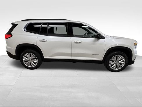 Certified 2025 GMC Acadia Elevation w/ Elevation Premium Package FWD image 8