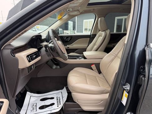 Used 2022 Lincoln Aviator Reserve w/ Elements Package Plus AWD/4WD image 12