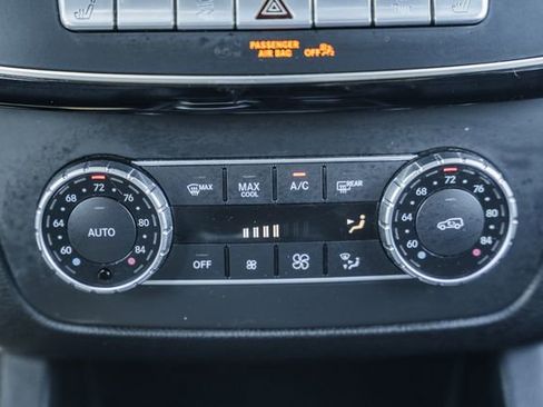 Used 2018 Mercedes-Benz GLE 350 4MATIC image 25