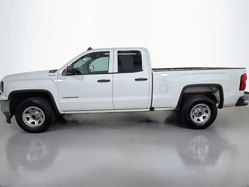 Used 2019 GMC Sierra 1500 Limited w/ Sierra Convenience Package AWD/4WD image 6