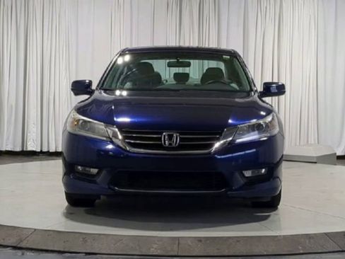 Used 2015 Honda Accord EX image 3