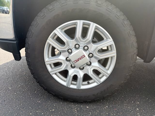 Used 2021 GMC Sierra 2500 SLT AWD/4WD image 32