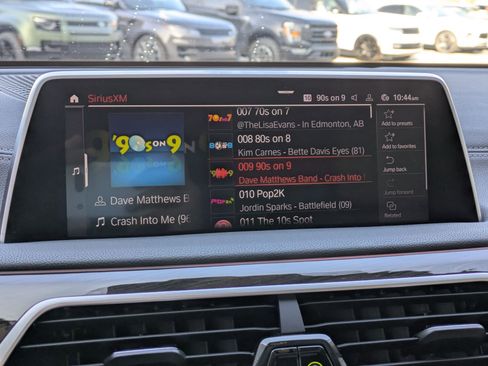 Used 2022 BMW 750i xDrive image 21