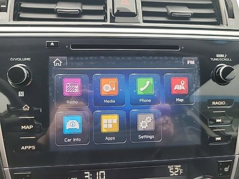 Used 2018 Subaru Outback 2.5i Limited image 22