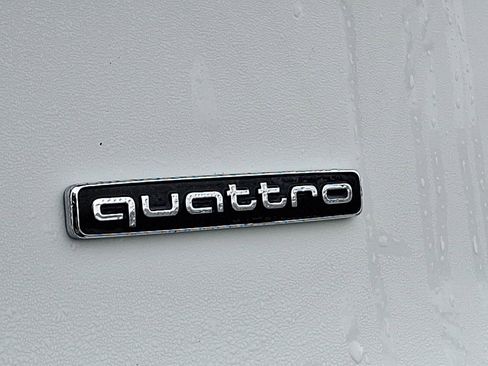 Used 2025 Audi Q5 Premium Plus w/ Premium Plus image 33