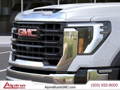 New 2026 GMC Sierra 3500 Pro AWD/4WD image 13