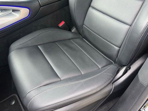 Used 2022 Mercedes-Benz GLE 350 4MATIC w/ Premium Package image 31