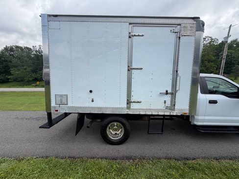 Used 2020 Ford F350 XL w/ Power Equipment Group RWD image 5