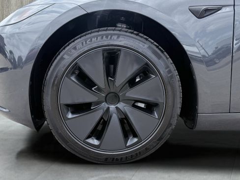 Used 2025 Tesla Model 3 Long Range RWD image 14