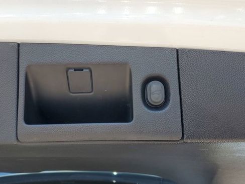Used 2020 Chevrolet Tahoe Premier w/ RST 6.2L Performance Edition AWD/4WD image 8