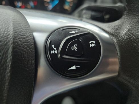 Used 2017 Ford Transit 150 XLT image 23