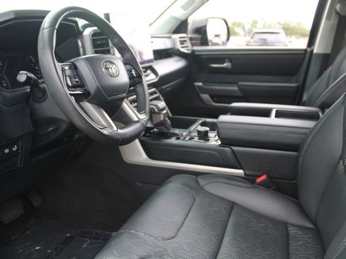 Used 2022 Toyota Tundra SR5 image 13