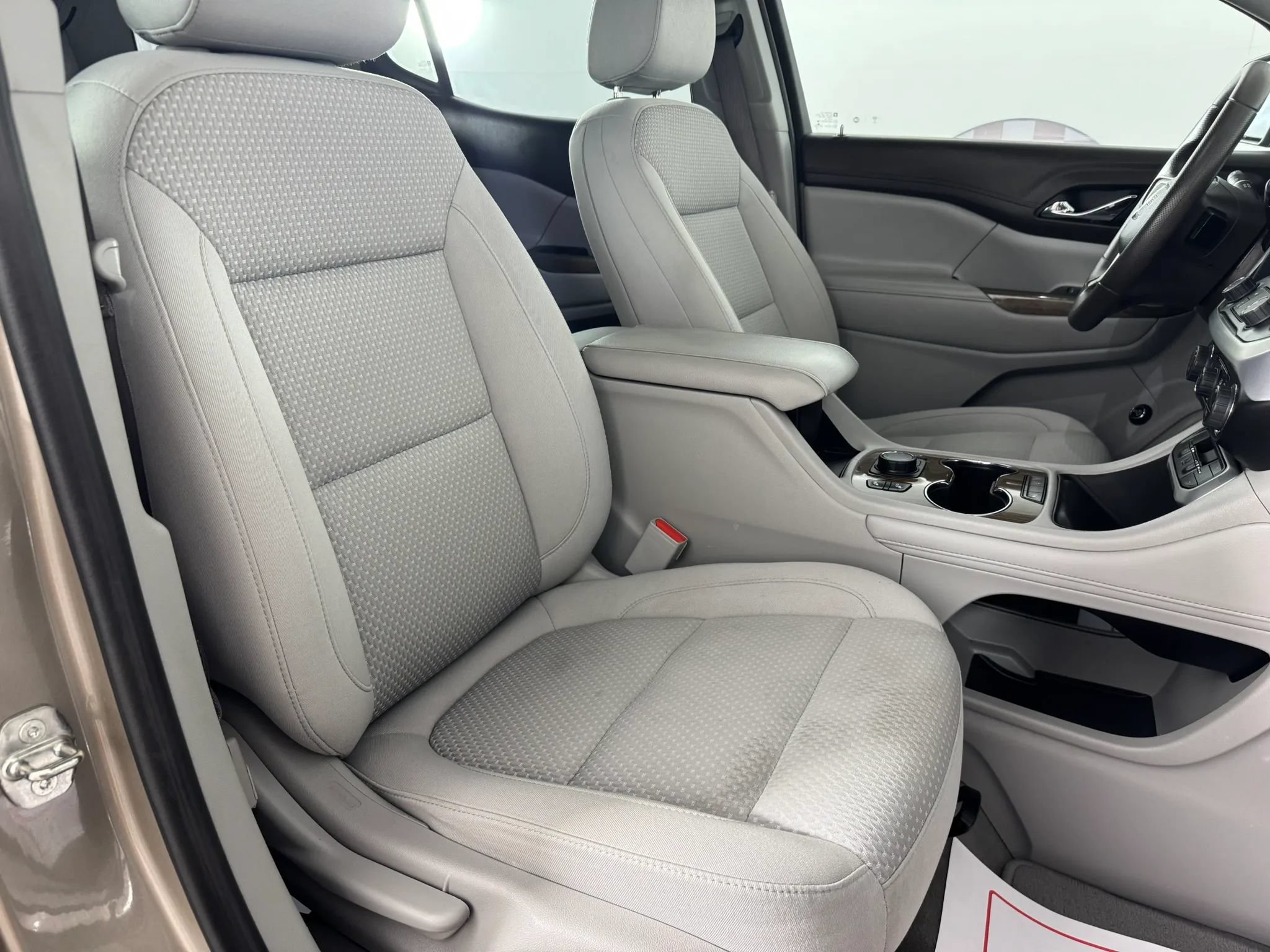 Used 2022 GMC Acadia SLE w/ Driver Convenience Package AWD/4WD image 35