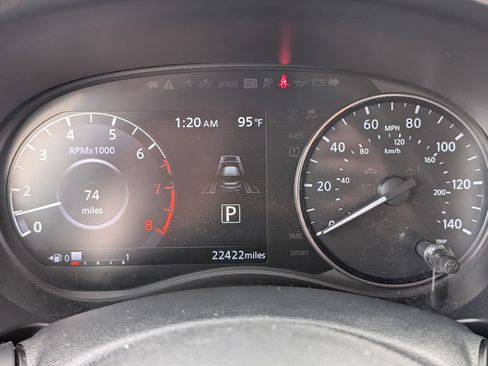 Used 2021 Nissan Kicks SR w/ SR Premium Package FWD image 23