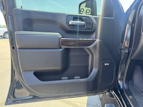 Used 2020 GMC Sierra 2500 SLT w/ SLT Premium Plus Package AWD/4WD image 12