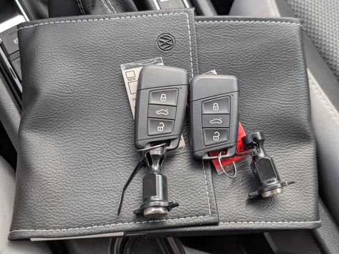 Used 2024 Volkswagen Taos S image 34