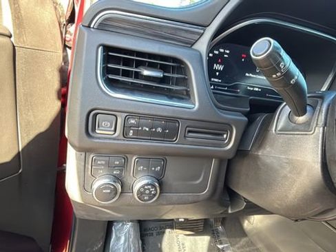 Used 2023 GMC Yukon SLT image 21