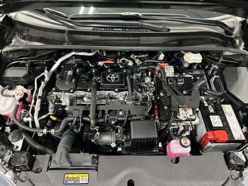 Used 2025 Toyota Corolla SE FWD image 27