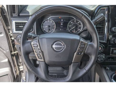 Used 2023 Nissan Titan Platinum Reserve w/ Moonroof Package AWD/4WD image 21