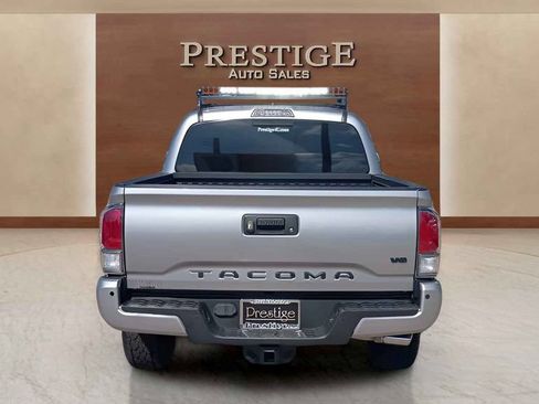 Used 2020 Toyota Tacoma TRD Off-Road w/ Technology Package RWD image 36