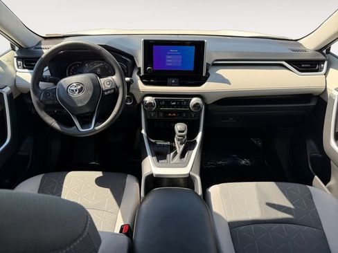 Certified 2025 Toyota RAV4 XLE w/ Convenience Package FWD image 10