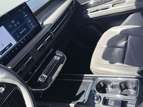 Used 2023 Lincoln Corsair FWD w/ Equipment Group 101A image 21