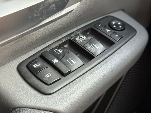 Used 2021 RAM 1500 Lone Star RWD image 26
