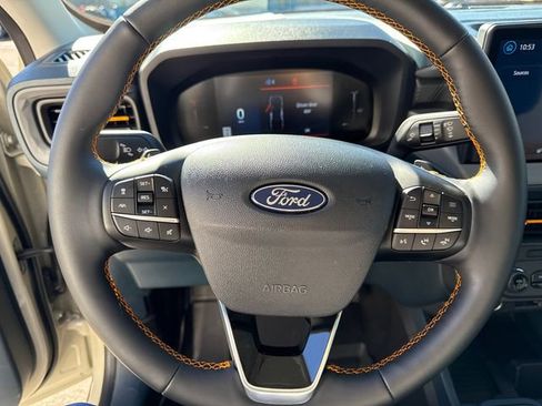 Used 2025 Ford Maverick Tremor AWD/4WD image 25
