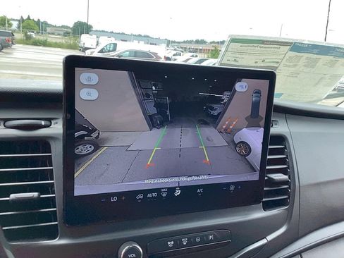 New 2025 Ford Transit 250 148 Medium Roof image 26