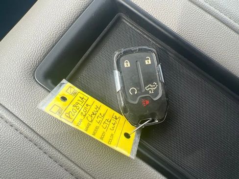 Used 2019 Chevrolet Silverado 1500 LTZ w/ LTZ Convenience Package image 38