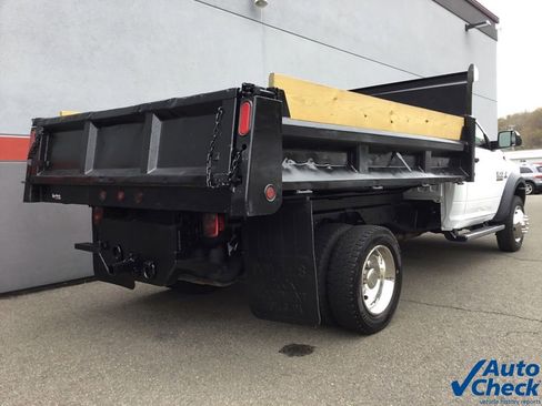 Used 2016 RAM 5500 Tradesman w/ Power & Remote Entry Group AWD/4WD image 21