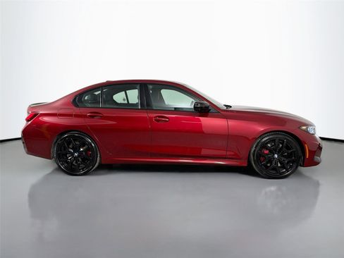 Certified 2025 BMW 330i xDrive Sedan w/ M Sport Package AWD/4WD image 4