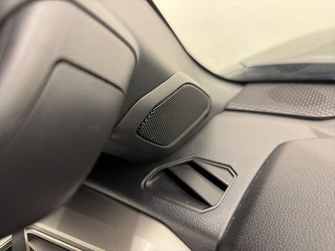 Used 2025 Toyota Tundra Limited AWD/4WD image 63